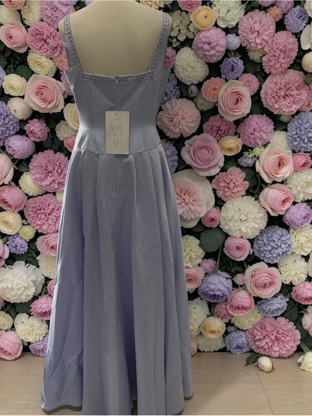 Elegant Periwinkle Square-Neck Satin Wedding Bridesmaid Dress with Beaded Straps - Picture 4 of 10